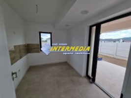 casa-noua-cu-4-camere-finisata-la-cheie-cu-423-mp-teren-in-alba-iulia-cu-toate-utilitatile-bransate-1