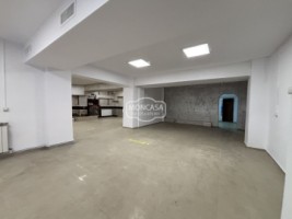 chirievanzare-spatiu-comercial-zona-piata-mare-s-170-mp-2