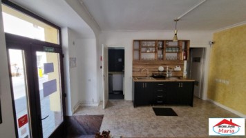 spatiu-central-de-inchiriat-parter-500-euro-2