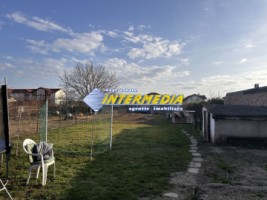 vanzare-1176-mp-teren-intravilan-alba-iulia-zona-hcc-la-asfalt-cu-toate-utilitatiile-canalizare-si-constructie-pe-el-2