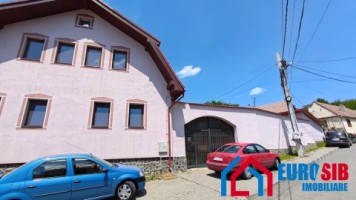 casa-individuala-4-dormitoare-garaj-teren-1457-mp-in-sibiu-mohu-26