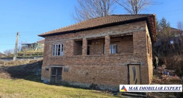 casa-3-camere-de-vanzare-teren-300-mp-stalpeni-arges