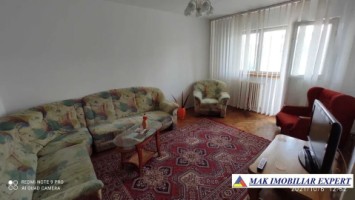 vandut-apartament-3-camere-cf1-et-44-campulung-1