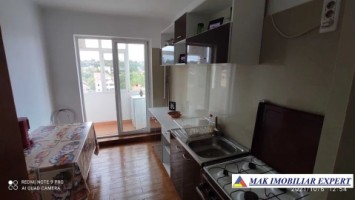 vandut-apartament-3-camere-cf1-et-44-campulung-2