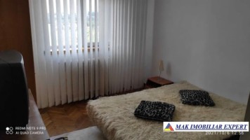 vandut-apartament-3-camere-cf1-et-44-campulung-3