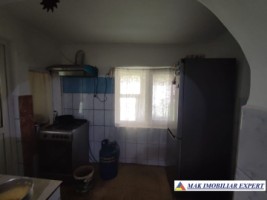 vand-casa-cu-3-camere-si-teren-de-538-mp-in-apa-sarata-campulung-muscel-arges-12