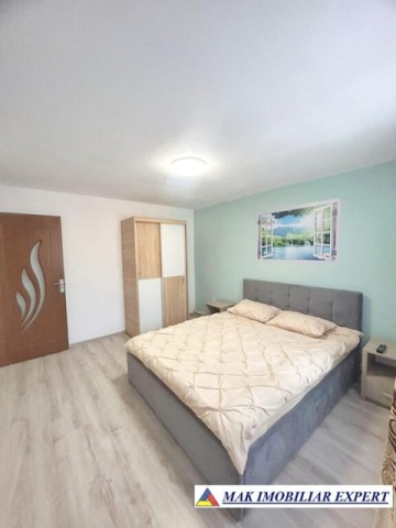 vila-3-camere-teren-1500-mp-capul-piscului-godeni-arges-13