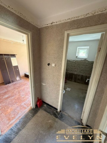 de-vanzare-apartament-3-camere-zona-centrala-aleea-maxim-gorki-62-mp-etaj-3-5