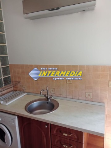 apartamemt-3-camere-decomandat-cetate-stadiun-cu-balcon-parcare-mobilat-si-utilat-complet-8
