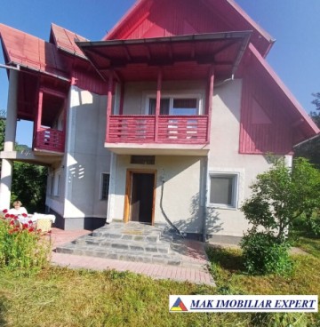 vila-7-camere-cu-teren-de-1800-mp-de-vanzare-in-podu-dambovitei-dambovicioara-arges-2