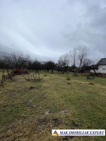 teren-3700-mp-intravilan-de-vanzare-in-corbi-arges-1