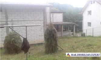 vila-nefinisata-450-mp-parcare-pretabila-pentru-pensiune-de-vanzare-in-bradulet-arges-8