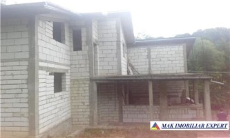 vila-nefinisata-450-mp-parcare-pretabila-pentru-pensiune-de-vanzare-in-bradulet-arges-13