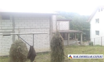 vila-nefinisata-450-mp-parcare-pretabila-pentru-pensiune-de-vanzare-in-bradulet-arges-16