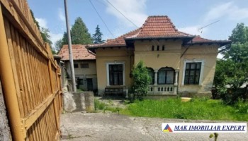 casa-4-camere-teren-408-mp-central-campulung-muscel-arges-1