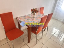 inchiriere-apartament-3-camere-decomandat-alba-bloc-nou-zona-centru-bcr-9