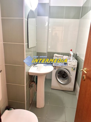 inchiriere-apartament-3-camere-decomandat-alba-bloc-nou-zona-centru-bcr-7