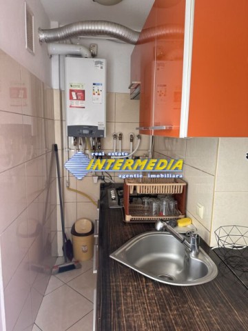 inchiriere-apartament-3-camere-decomandat-alba-bloc-nou-zona-centru-bcr-12