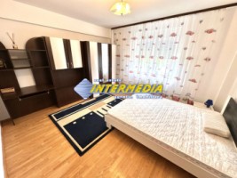 inchiriere-apartament-3-camere-decomandat-alba-bloc-nou-zona-centru-bcr-16