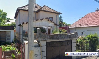 vila-8-camere-teren-560-mp-in-flamanda-campulung-arges-1