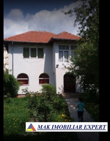 vila-3-camere-teren-800-mp-centru-campulung-muscel-arges-2