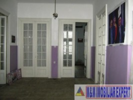 apartament-4-camere-la-casa-cf1-13-centru-campulung-muscel-arges-3