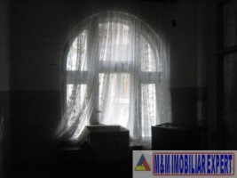 apartament-4-camere-la-casa-cf1-13-centru-campulung-muscel-arges-7