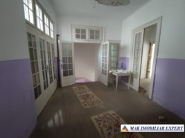 apartament-4-camere-la-casa-cf1-13-centru-campulung-muscel-arges-14