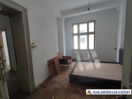 apartament-4-camere-la-casa-cf1-13-centru-campulung-muscel-arges-11