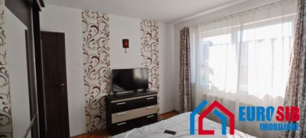 apartament-3-camere-decomandate-si-pivnita-in-sibiu-v-aaron-2