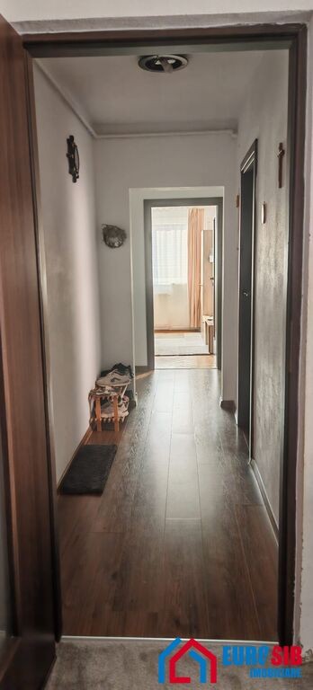 apartament-3-camere-decomandate-si-pivnita-in-sibiu-v-aaron-13