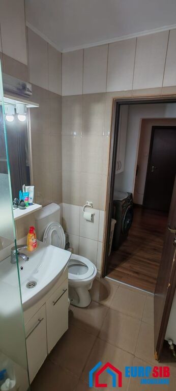 apartament-3-camere-decomandate-si-pivnita-in-sibiu-v-aaron-11
