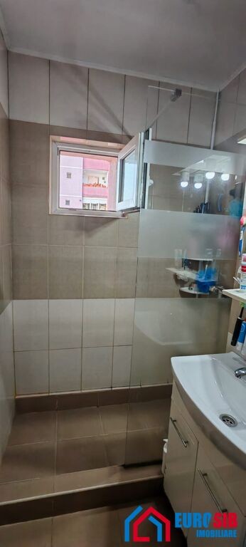 apartament-3-camere-decomandate-si-pivnita-in-sibiu-v-aaron-9