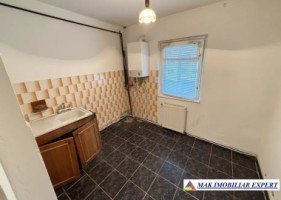 de-vanzare-apartament-2-camere-cf-1-et-p4-grui-campulung-muscel-arges-3