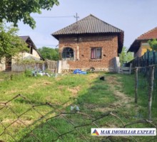 vand-casa-3-camere-teren-2800-mp-vladesti-arges