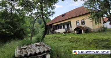 casa-batraneasca-3-camere-1200-mp-bugheade-jos-arges-2