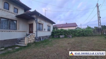 casa-4-camere-teren-3500-mp-bughea-de-sus-1