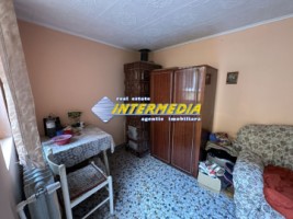 casa-vanzare-ighiu-cu-390-mp-teren-finisara-si-inprejmuit-si-utilitati-34