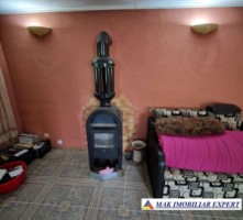 casa-vacanta-3-camere-teren-625-mp-robaia-musatesti-arges-5