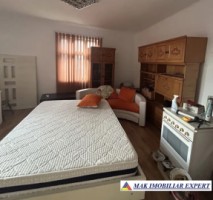 casa-3-camere-teren-250-mp-in-centru-campulung-muscel-arges-9