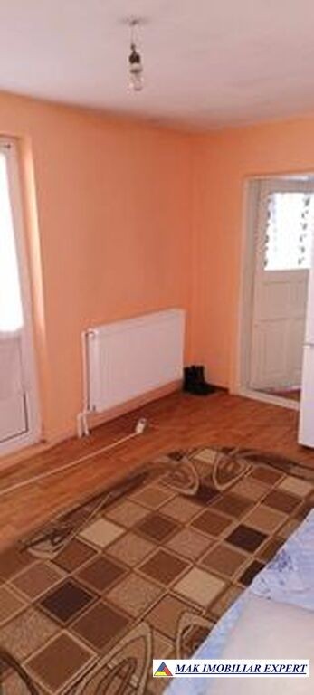 casa-4-camere-teren-270-mp-de-vanzare-in-giurgiu-4