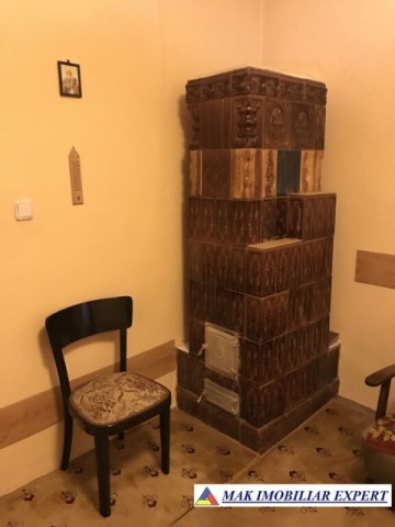 casa-2-camere-si-teren-900-mp-de-vanzare-in-ghimpati-giurgiu-4