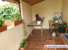 vand-2-case-4-cam-teren-400-mp-4375-mp-stalpeni-arges-4