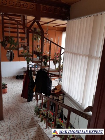 vila-5-camere-teren-235-mp-centru-campulung-muscel-arges-22