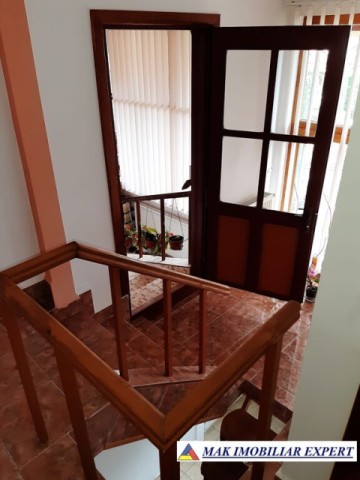 vila-5-camere-teren-235-mp-centru-campulung-muscel-arges-33