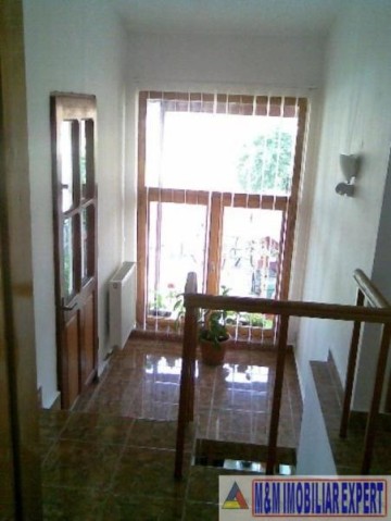 vila-5-camere-teren-235-mp-centru-campulung-muscel-arges-34