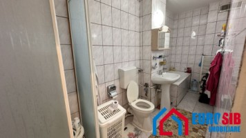 apartament-3-camere-decomandat-etaj-2-cisnadie-zona-piata-noua-13