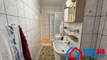 apartament-3-camere-decomandat-etaj-2-cisnadie-zona-piata-noua-14