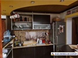 de-vanzare-apartament-2-camere-cf-1-et-44-grui-campulung-muscel-arges-6