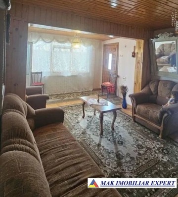 de-vanzare-casa-4-camere-cu-teren-5500-mp-in-leresti-arges-3